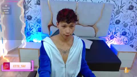 Snapshot of ette_tay chatting on 09-23-25, 03:31 ette online show from 09-23-25, 03:31