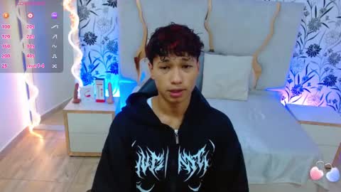 Snapshot of ette_tay chatting on 09-28-25, 03:12 ette online show from 09-28-25, 03:12