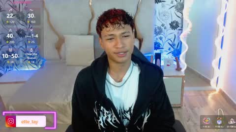 Snapshot of ette_tay chatting on 10-18-25, 03:20 ette online show from 10-18-25, 03:20