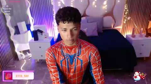 ette online show from 12-19-25, 03:35