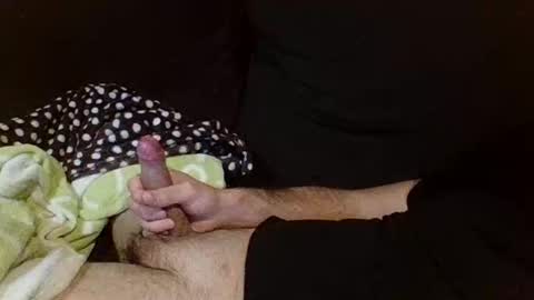 Snapshot of eu369033 chatting on 11-17-25, 07:30 eu369033 online show from 11-17-25, 07:30