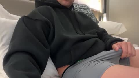 eu_dude online show from 11-18-25, 02:39