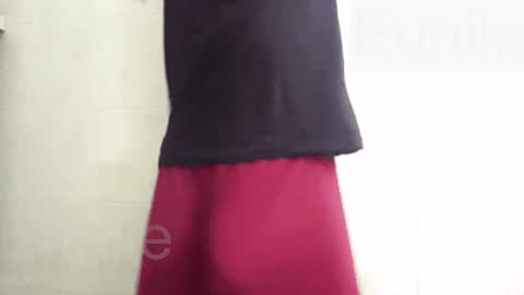 Snapshot of eunile chatting on 12-14-25, 11:59 eunile online show from 12-14-25, 11:59