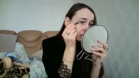 eva00186 online show from 11-06-25, 11:44