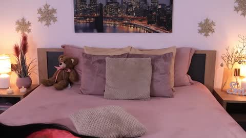 Eva online show from 01-12-25, 11:07