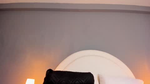 Snapshot of eva_bigboobs_ chatting on 03-09-25, 02:54 EVA  online show from 03-09-25, 02:54