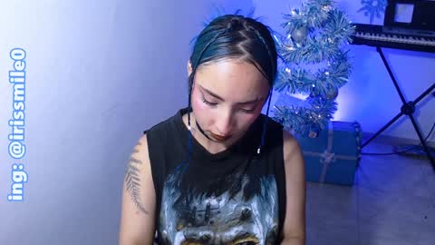 Iris Smile  independent model online show from 12-31-24, 12:43