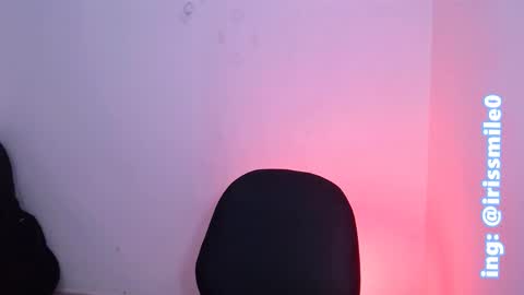 Iris Smile  independent model online show from 02-24-25, 11:30