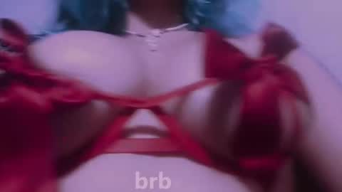 Snapshot of eva_brooks1 chatting on 11-11-25, 03:56 Iris Smile independent model online show from 11-11-25, 03:56