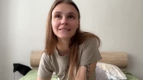 Eva Calvin online show from 10-02-25, 04:52