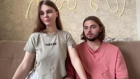 Eva Calvin online show from 12-23-25, 06:11