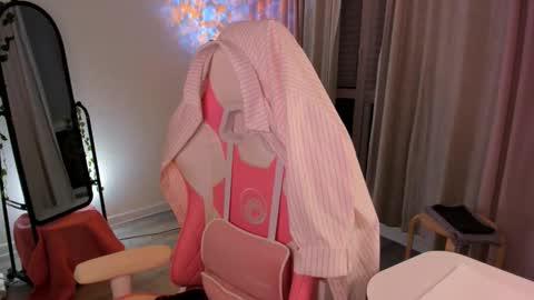 Eva Davis online show from 02-26-26, 02:54