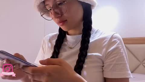 Eva online show from 03-17-26, 10:07