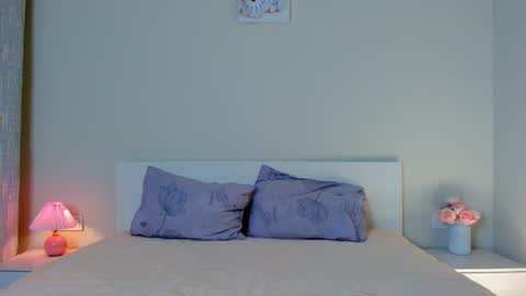 Eva online show from 10-28-25, 11:58