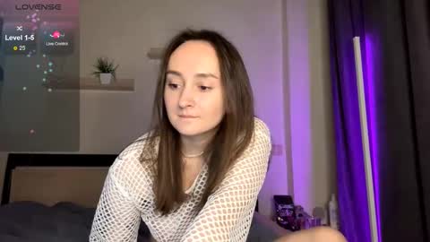 Eva  online show from 09-16-25, 09:27