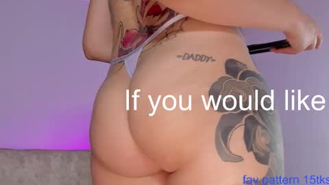 Snapshot of eva_hillss69 chatting on 11-17-25, 04:13 Eva online show from 11-17-25, 04:13