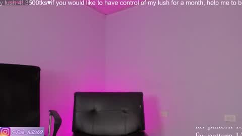 Snapshot of eva_hillss69 chatting on 12-01-25, 12:04 Eva online show from 12-01-25, 12:04