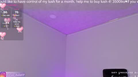 Snapshot of eva_hillss69 chatting on 12-04-25, 10:57 Eva online show from 12-04-25, 10:57