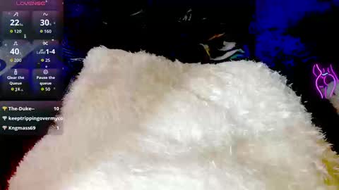 Snapshot of eva_hoot1 chatting on 03-10-26, 03:39 EVA online show from 03-10-26, 03:39