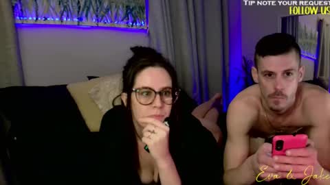 Eva  Jake online show from 02-11-25, 06:40