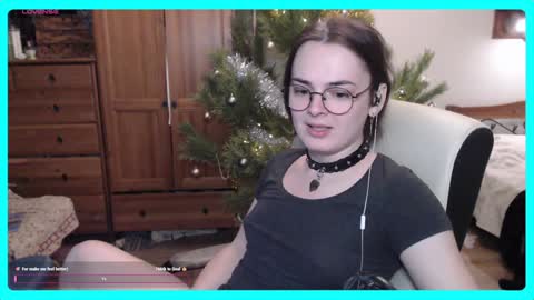 Snapshot of eva_katt chatting on 12-28-24, 08:36 Gamer Katt online show from 12-28-24, 08:36