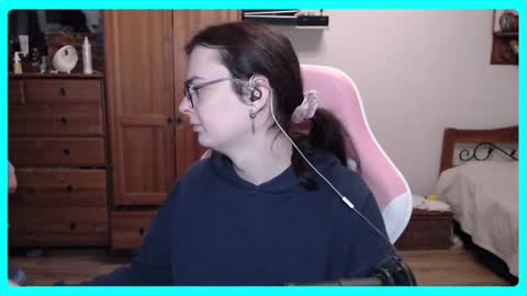 Snapshot of eva_katt chatting on 01-29-25, 11:30 Gamer Katt online show from 01-29-25, 11:30