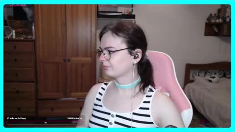 Snapshot of eva_katt chatting on 03-04-25, 12:12 Gamer Katt online show from 03-04-25, 12:12