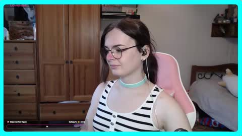 Snapshot of eva_katt chatting on 03-05-25, 11:28 Gamer Katt online show from 03-05-25, 11:28