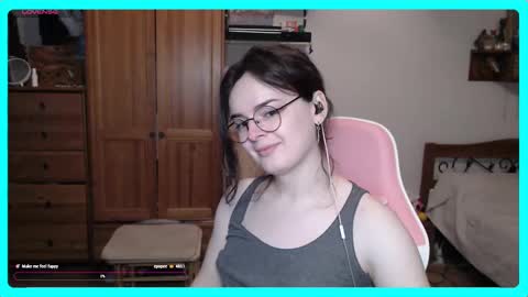 Snapshot of eva_katt chatting on 03-10-25, 11:21 Gamer Katt online show from 03-10-25, 11:21
