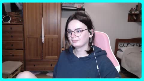 Snapshot of eva_katt chatting on 03-11-25, 01:45 Gamer Katt online show from 03-11-25, 01:45