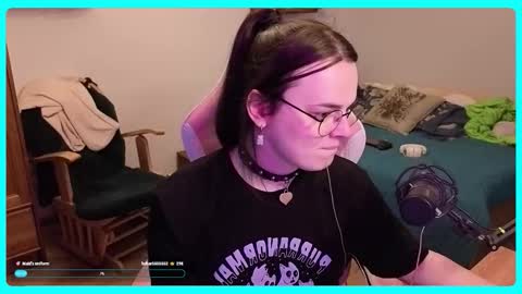 Gamer Katt online show from 11-05-25, 01:55