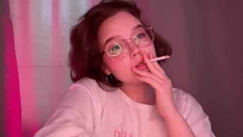 Snapshot of eva_kittenn chatting on 11-17-25, 09:37 eva_kittenn online show from 11-17-25, 09:37