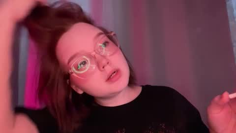 Snapshot of eva_kittenn chatting on 11-27-25, 10:50 eva_kittenn online show from 11-27-25, 10:50