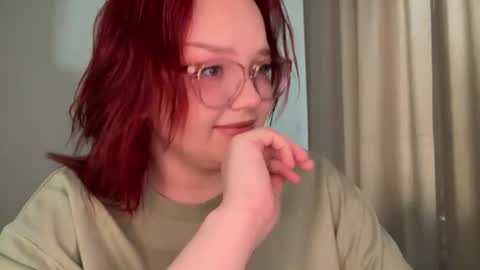 Snapshot of eva_kittenn chatting on 06-14-26, 12:40 eva_kittenn online show from 06-14-26, 12:40