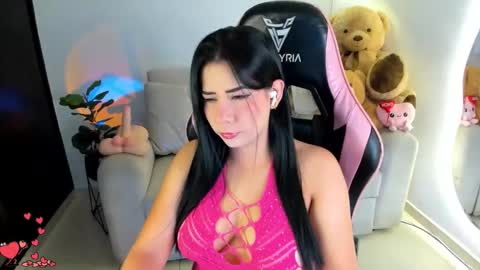 Eva   online show from 03-19-26, 06:50