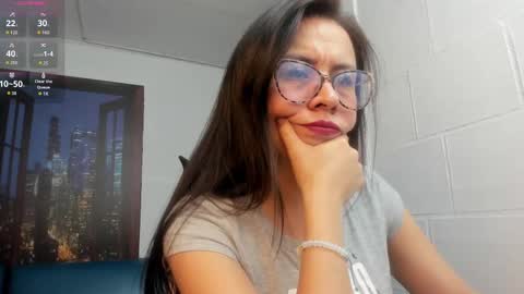 Eva  online show from 09-30-25, 09:53