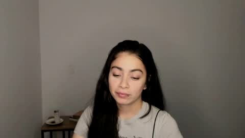 Snapshot of eva_monn chatting on 05-29-26, 01:47 eva_monn online show from 05-29-26, 01:47