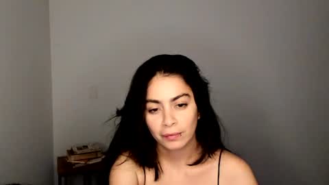 Snapshot of eva_monn chatting on 06-12-26, 12:42 eva_monn online show from 06-12-26, 12:42