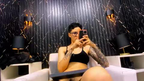 Eva cute online show from 12-14-25, 01:05