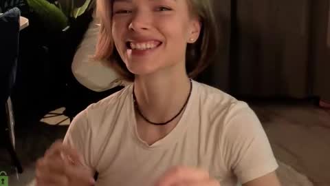 Eva online show from 01-17-26, 04:43