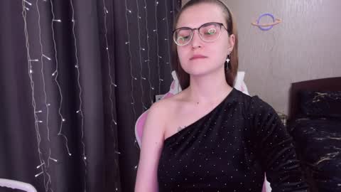 Eva online show from 02-19-25, 05:06