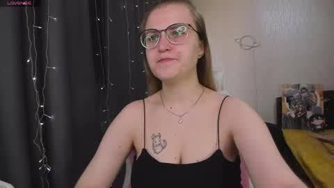 Snapshot of eva_orchid chatting on 06-06-26, 09:47 Eva online show from 06-06-26, 09:47