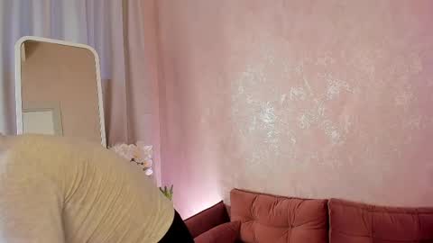 Eva online show from 04-22-26, 01:08