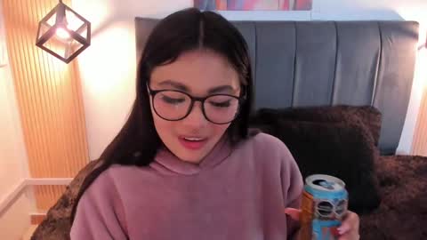 Eva   Emily online show from 10-10-25, 11:53