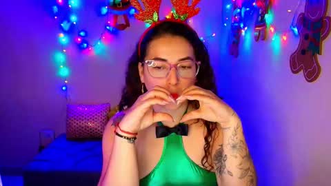 Eva  online show from 12-03-25, 12:03