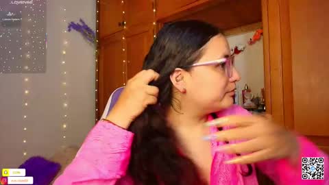 Eva  online show from 03-12-26, 11:05