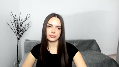 Eva online show from 04-24-26, 12:51