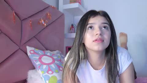 Snapshot of eva_sin18 chatting on 09-13-25, 11:26 Eva Sin online show from 09-13-25, 11:26