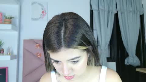 Snapshot of eva_sin18 chatting on 09-27-25, 11:21 Eva Sin online show from 09-27-25, 11:21