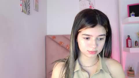 Snapshot of eva_sin18 chatting on 10-13-25, 11:16 Eva Sin online show from 10-13-25, 11:16